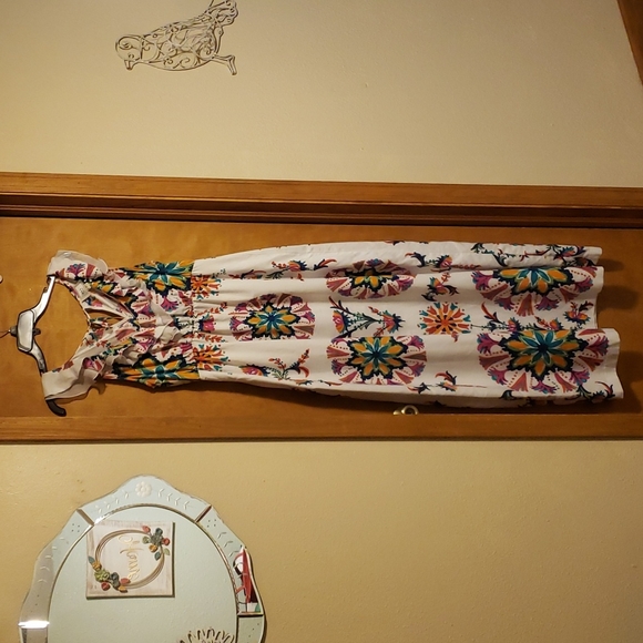 ECI Long silky, flowy dress from Nordstrom, size 10! - Picture 5 of 9